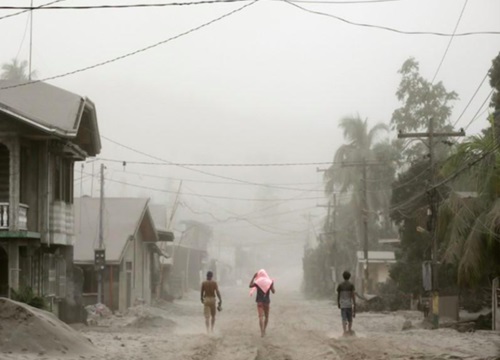 Philippines: Núi lửa Taal có thể tạo ra một 'vụ nổ phun trào'