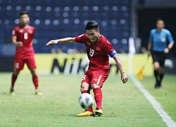 Quang Hải "làm xiếc", U23 Việt Nam khiến U23 Jordan "toát mồ hôi"