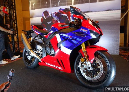 Siêu mô tô 2020 Honda CBR1000RR-R SP ra mắt, đắt ngang Toyota Camry