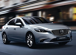 Mazda 6 giảm giá mạnh, quyết 'đấu' với Toyota Camry, Honda Accord