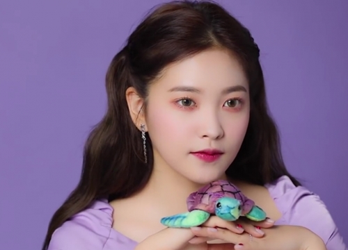 Yeri đăng tin nhắn hé lộ sự quan tâm, cưng chiều và tâm huyết mà Lee Soo Man dành cho Red Velvet