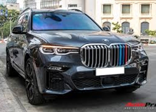 BMW X7 đầu tiên ra phố Sài Gòn với chi tiết cản trước gây chú ý