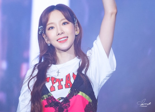 Fan xót xa cho tình hình sức khỏe bất ổn Taeyeon đã trải qua trong bức tâm thư cuối concert 'The Unseen'