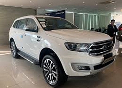 Ford Everest 2020 về Việt Nam: Thêm trang bị, ưu đãi gần trăm triệu, quyết đuổi doanh số Toyota Fortuner