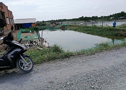 Nạo vét vuông tôm, người dân tá hỏa phát hiện các vật nghi là xương người