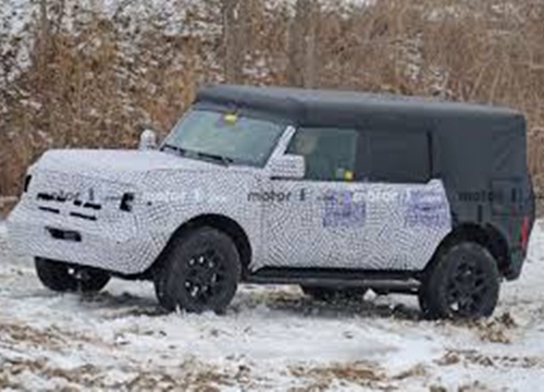 Ford Bronco lộ vóc dáng hoàn chỉnh lần đầu tiên