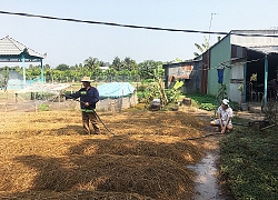 "Đi để trở về"