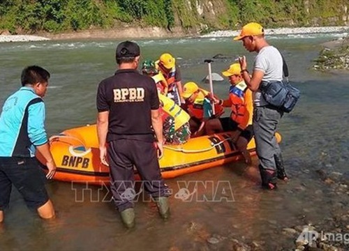 Indonesia: Sập cầu, 7 người chết, 3 người mất tích