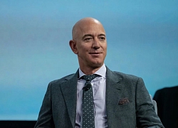 Mất 760 triệu USD trong 1 ngày, Jeff Bezos không còn là người giàu nhất hành tinh