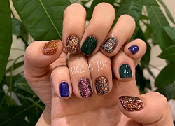 16 mẫu nail nhũ lóng lánh siêu xinh mà các chị em chưa kịp "chốt sổ" để diện Tết là tiếc hùi hụi