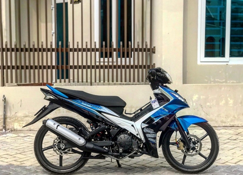 Exciter 135 độ - màn 'lột xác' trở về quá khứ đẹp ma mị của biker An Giang