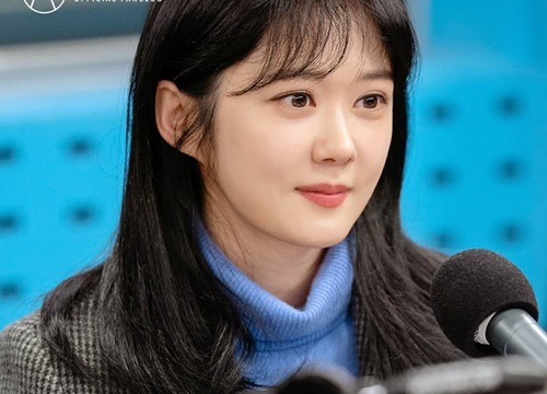 Jang Nara cứ diện quanh mấy màu son này, bảo sao cô đã trẻ lại càng thêm lão hóa ngược