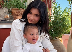 Kylie Jenner lên kế hoạch đẻ 4 con