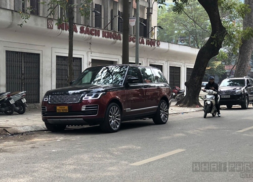 Range Rover SV Autobiography LWB 2020 biển ngũ quý 9 Lào dạo phố, Việt Nam mới có vài chiếc