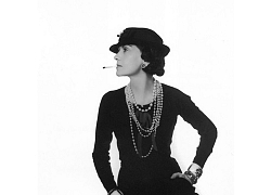 Coco Chanel người viết huyền thoại