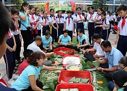 Tết, sao thầy cô lại ra bài tập cho học trò của mình?