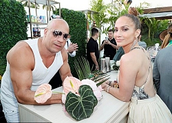 Vin Diesel sánh bên Jennifer Lopez tại sự kiện