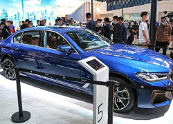 BMW series 5 Li 2021 - 'đàn em' lớn hơn cả series 7