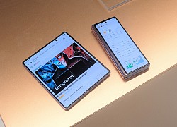 Chọn Samsung Galaxy Z Fold2 hay Galaxy Z Flip