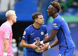 Đòi pen bất thành, Tammy Abraham hờn dỗi với đồng đội