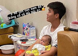 Hình ảnh đáng yêu: Duy Mạnh vừa bế con vừa cổ vũ Hà Nội FC, bé Ú nhoẻn miệng cười trong vòng tay bố