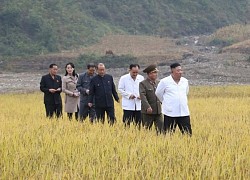 Kim Jong-un cùng em gái thị sát vùng lũ