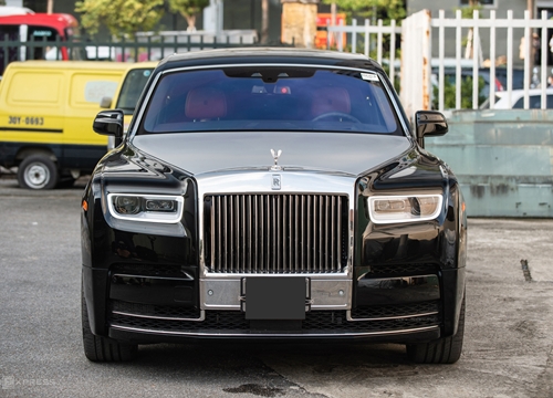 Rolls-Royce Phantom VIII xe cho ông chủ siêu giàu