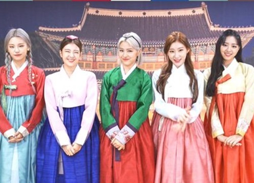 Sao Kpop diện hanbok: BTS điển trai, ITZY đáng yêu như công chúa