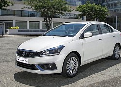 Suzuki Ciaz đứng ngoài cuộc đua trang bị an toàn