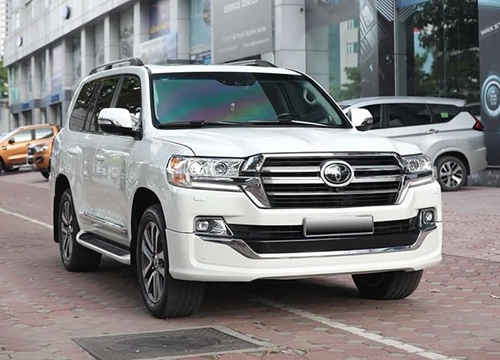 Toyota Land Cruiser 2016 "chạy chán", thét hơn 4 tỷ ở Hà Nội