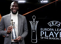 Vượt qua Bruno Fernandes, Lukaku nhận giải xuất sắc nhất Europa League