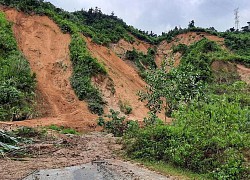 11 người bị vùi lấp ở Phước Sơn: Tìm thấy 5 thi thể, lực lượng cứu hộ quay về trong đêm