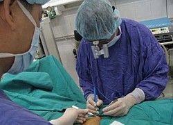 Vừa ly hôn vợ đã gãy 'của quý'