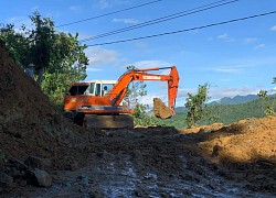 Bão số 9 gây thiệt hại nặng nề: 2 người chết, 55 người mất tích