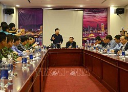Chuẩn bị máy bay sẵn sàng tìm kiếm 2 tàu cá gặp nạn trên biển