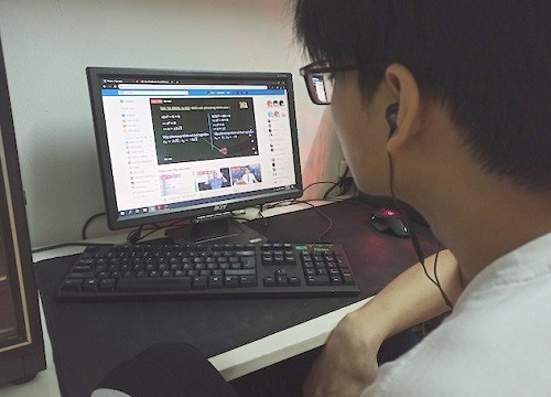 Hà Nội: HS làm quen khảo sát chất lượng trực tuyến
