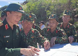 Hàng nghìn chiến sĩ công binh nườm nượp tiến vào hiện trường vụ sạt lở Nam Trà My