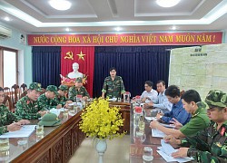 Không thể dùng máy bay tiếp cận các vụ núi lở, tình hình Phước Sơn đang rất căng thẳng