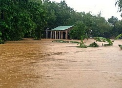 Lũ trên các sông từ Nghệ An đến Quảng Nam tiếp tục dao động