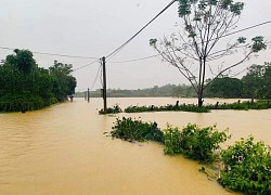 Nghệ An: Mưa lớn, thủy điện xả lũ khiến 2 người mất tích