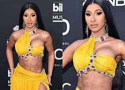 Ngộp thở với clip Rapper Cardi B nói chuyện, vòng 1 tưởng sắp nhảy ra khỏi áo