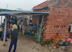 Người đàn ông chết bên khẩu súng