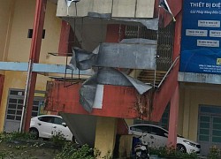 Sân Tam Kỳ tan hoang sau cơn bão số 9