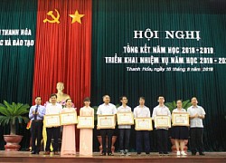 Thanh Hóa: Khen thưởng gần 500 triệu cho học sinh, giáo viên giỏi
