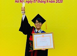 Thủ khoa 2 lần trượt đại học, bỏ dở sư phạm để tìm lối đi riêng