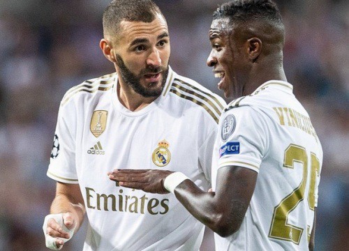 HLV Zidane lên tiếng sau vụ Benzema nói xấu đồng đội