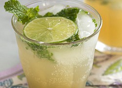 10 phút cho ly cocktail Mojito truyền thống