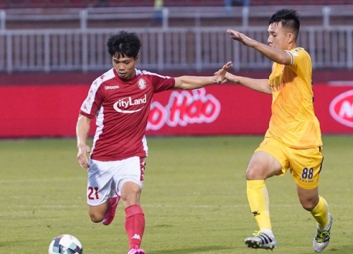 Công Phượng đua danh hiệu Vua phá lưới V-League với các ngoại binh