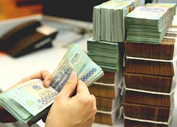 Hàng tỷ USD đổ lên sàn, hồi hộp chờ cơn sóng mới