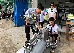 Nhóm học sinh ở Cần Thơ sáng chế robot cứu hỏa